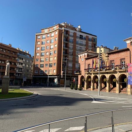 Отель Calahorra Centro Экстерьер фото